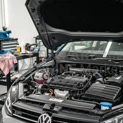 VOLKSWAGEN GOLF GTD CUNA 2.0L Diesel Engine (2016 Model Year)